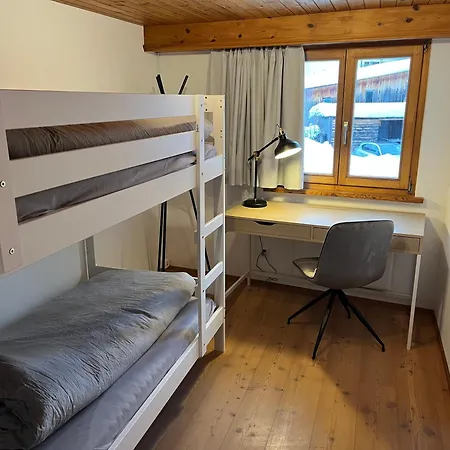 아파트 Doppelstoeckige Familienwohnung In Im Unterengadin *