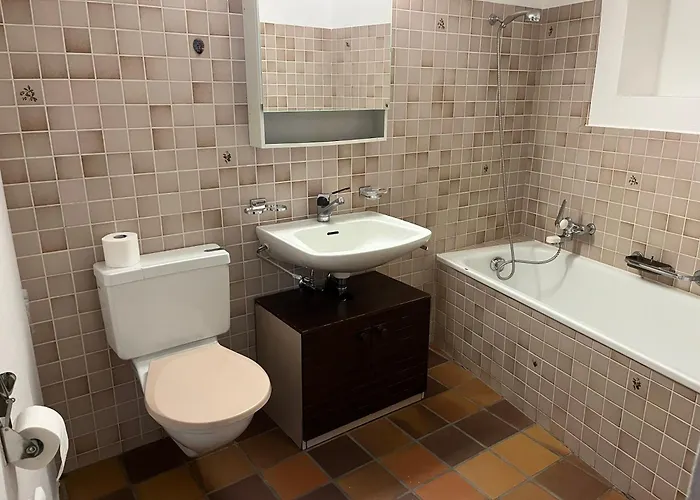 Doppelstoeckige Familienwohnung In Im Unterengadin