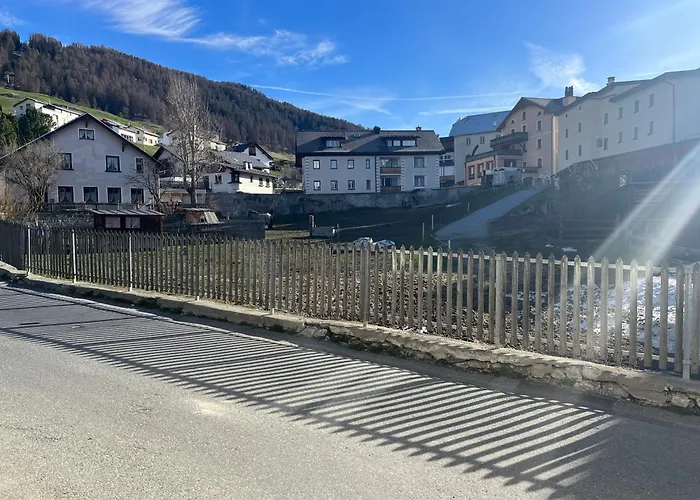 Doppelstoeckige Familienwohnung In Im Unterengadin Apartamento *