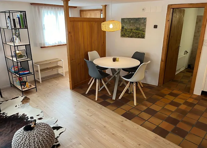 Doppelstoeckige Familienwohnung In Im Unterengadin